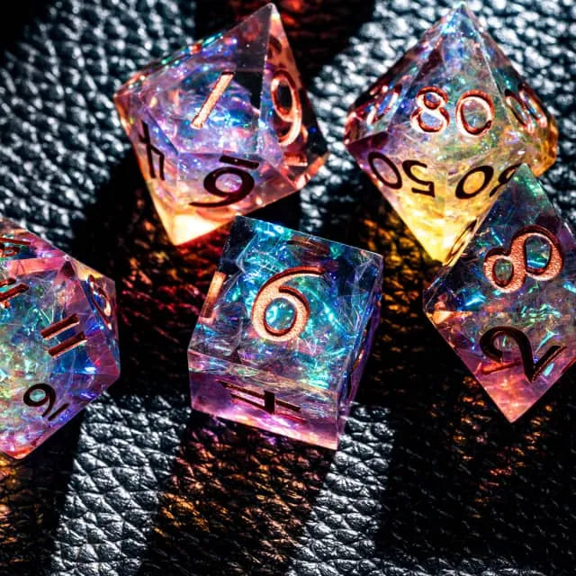 Handgearbeitet scharfkantige lila-orange DND Würfel