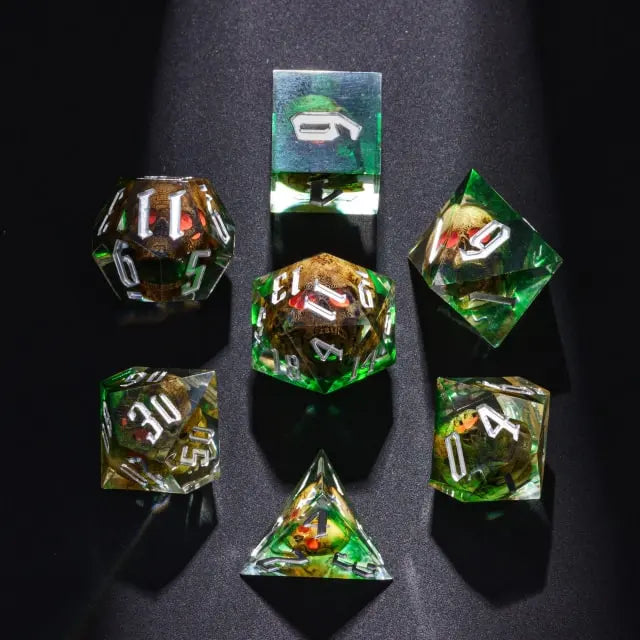 Sharp edge Red Eye Skull dice