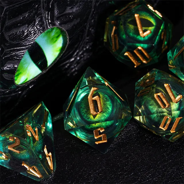 Moving Liquid Core Eye Bal Dice Set