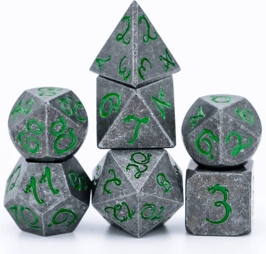 Metal dice set groen