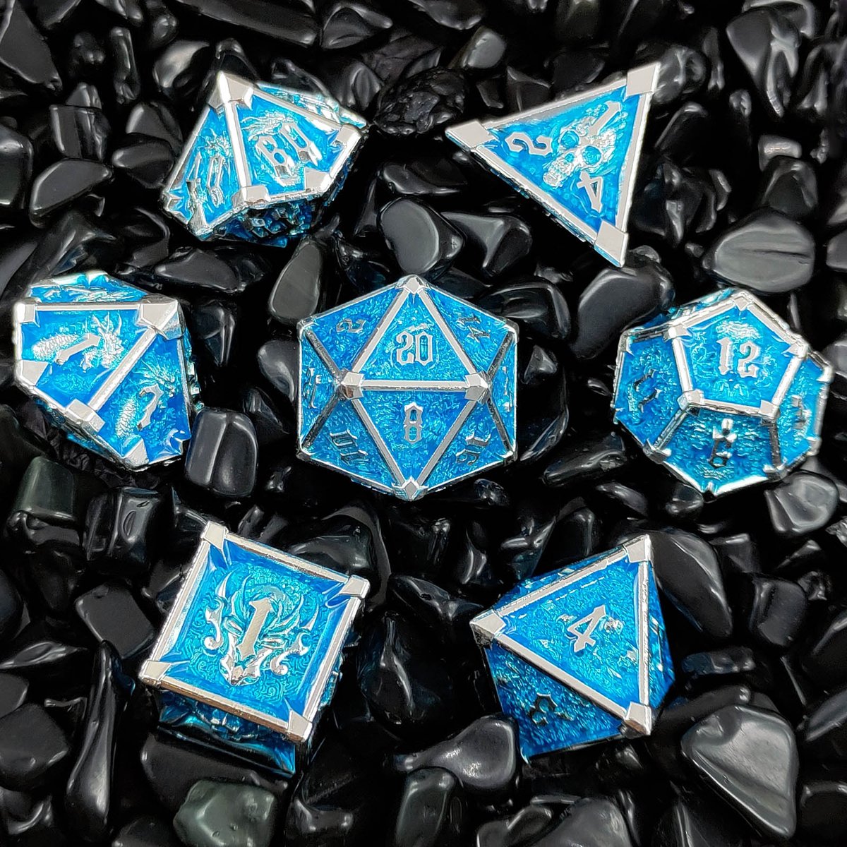 Metal dice set Demon skull