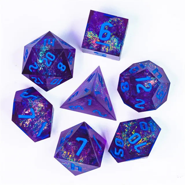 Sharp edge dice Paars Blauw, blauwe letters