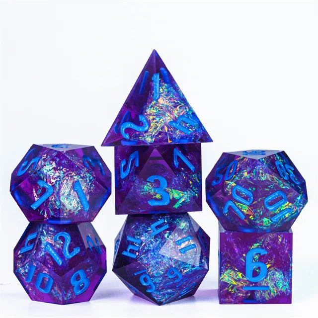 Sharp edge dice Paars Blauw, blauwe letters